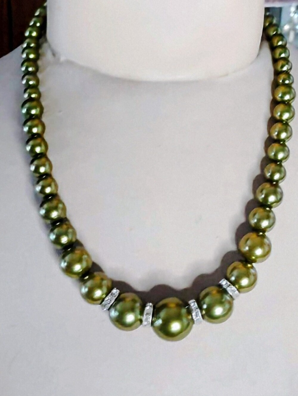 Bright Glazed Forrest Army Green Beaded Necklace With Sparkling Rondelle Spacers